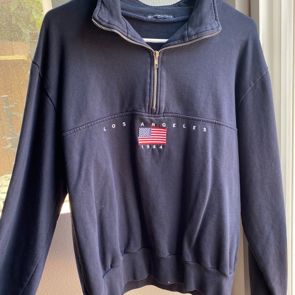 Brandy Melville Los Angeles Pullover - Picture 1 of 3